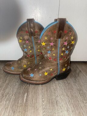 DAN POST GIRLS STARLET DISTRESSED SQUARE TOE WESTERN COWGIRL BOOT WITH STARS